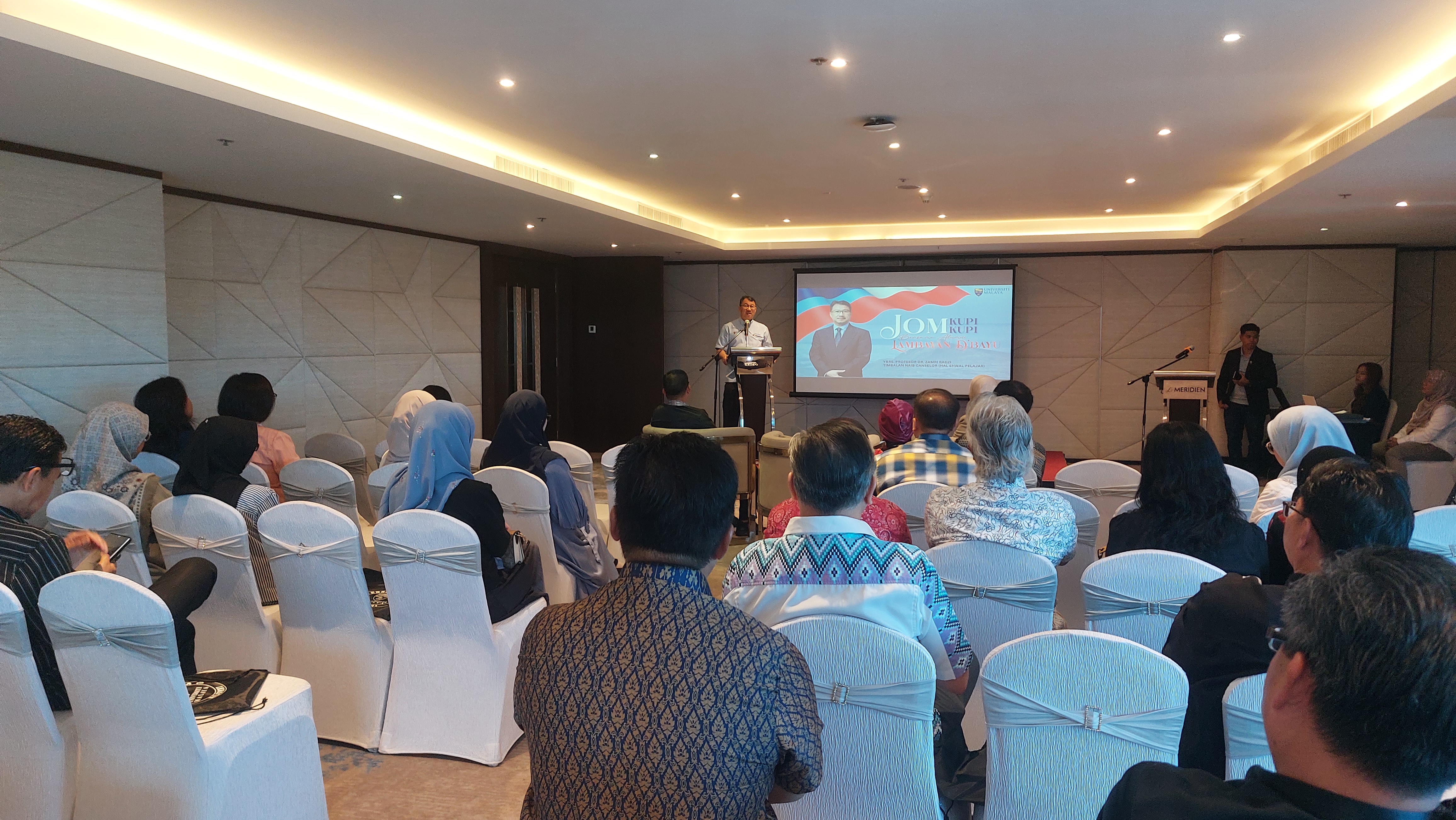 Ucapan dari Timbalan Naib Canselor (Hal Ehwal Pelajar)