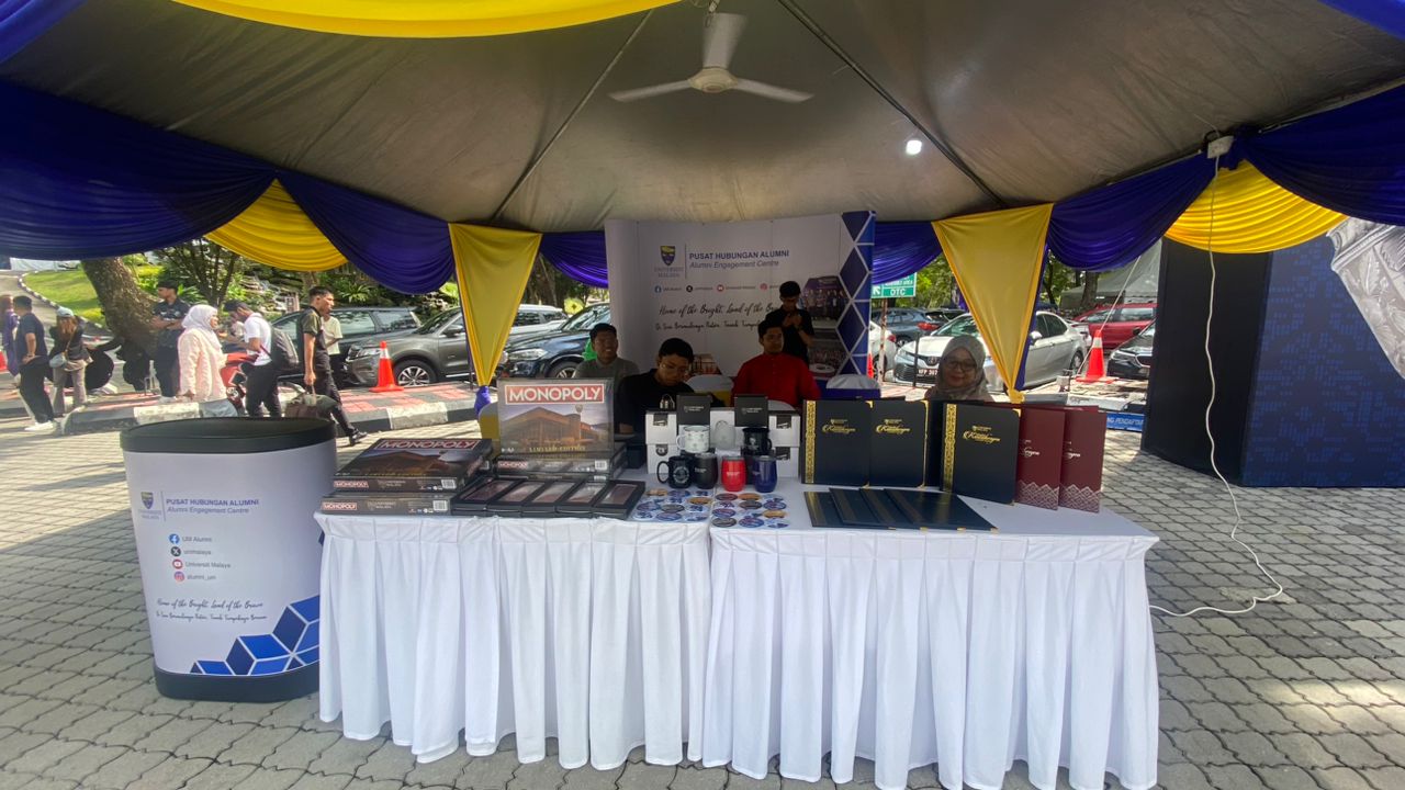 UM Alumni Event Booth 1